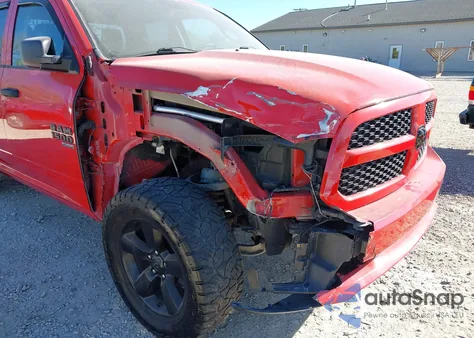 2019 Ram 1500 Classic Express 4X4 6'4 Box from USA, damaged, VIN 1C6RR7FG0KS533667